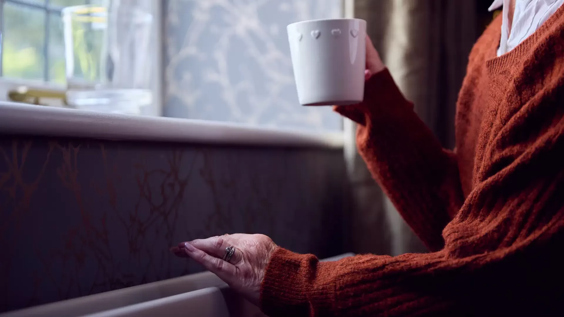 Tips for Staying Warmer This Winter Without Breaking Your Budget